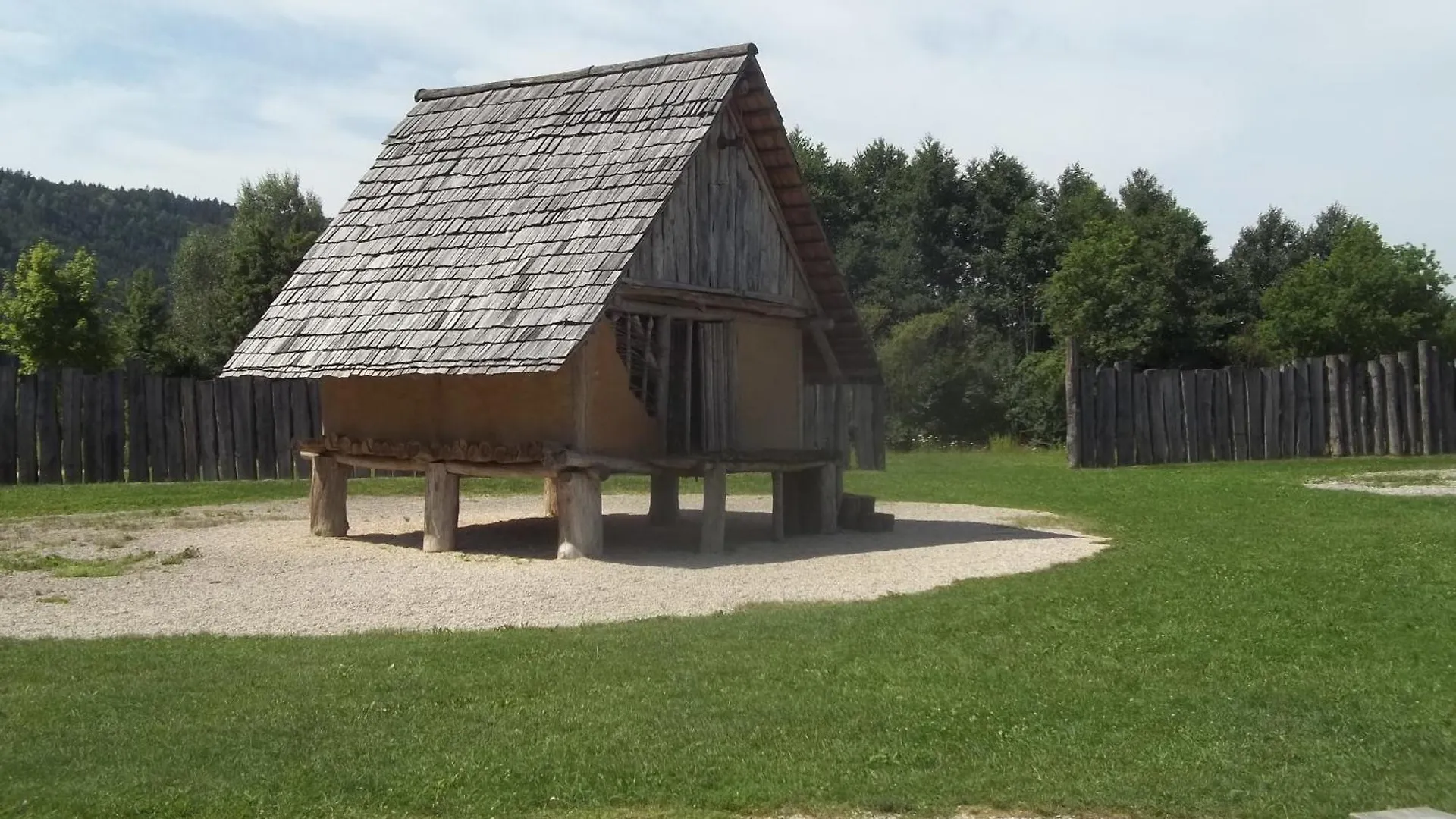 Holiday home Ferienhaus Am Waldrand Breitenbrunn